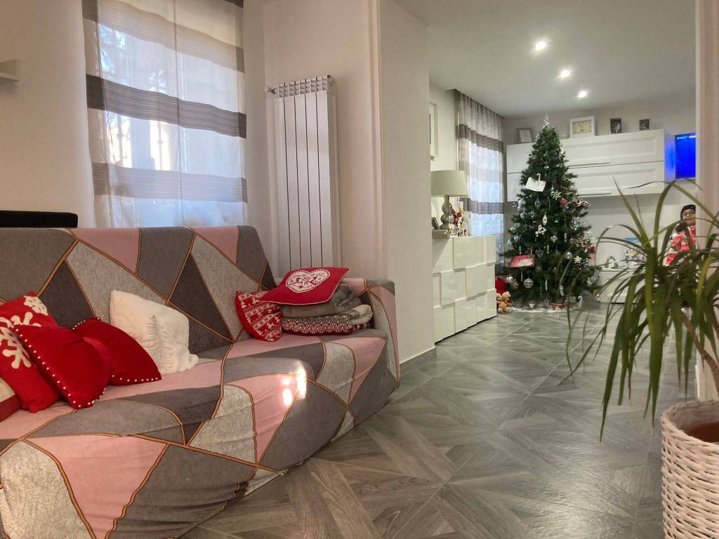 Villa a Villa santa lucia in Strada Provinciale Strada Per. Lato Est Stab. FIAT - Foto 3