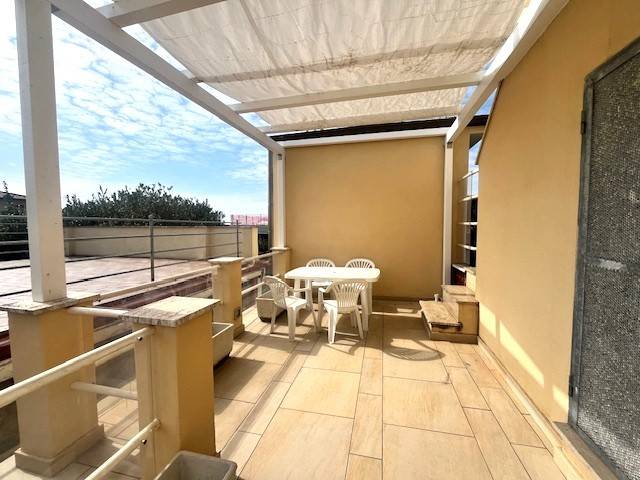 Attico / mansarda a Viareggio in Traversa A Mare N. 4 Francesco Biagi - Foto 2