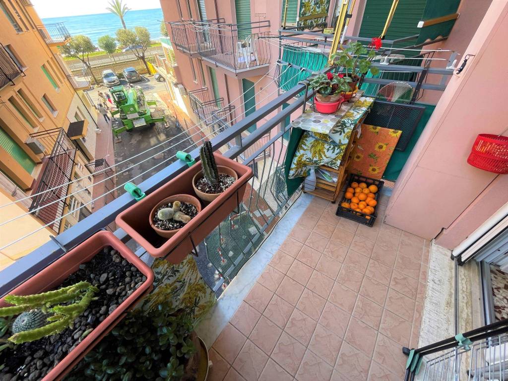 Appartamento a Pietra ligure in Viale Europa - Foto 2