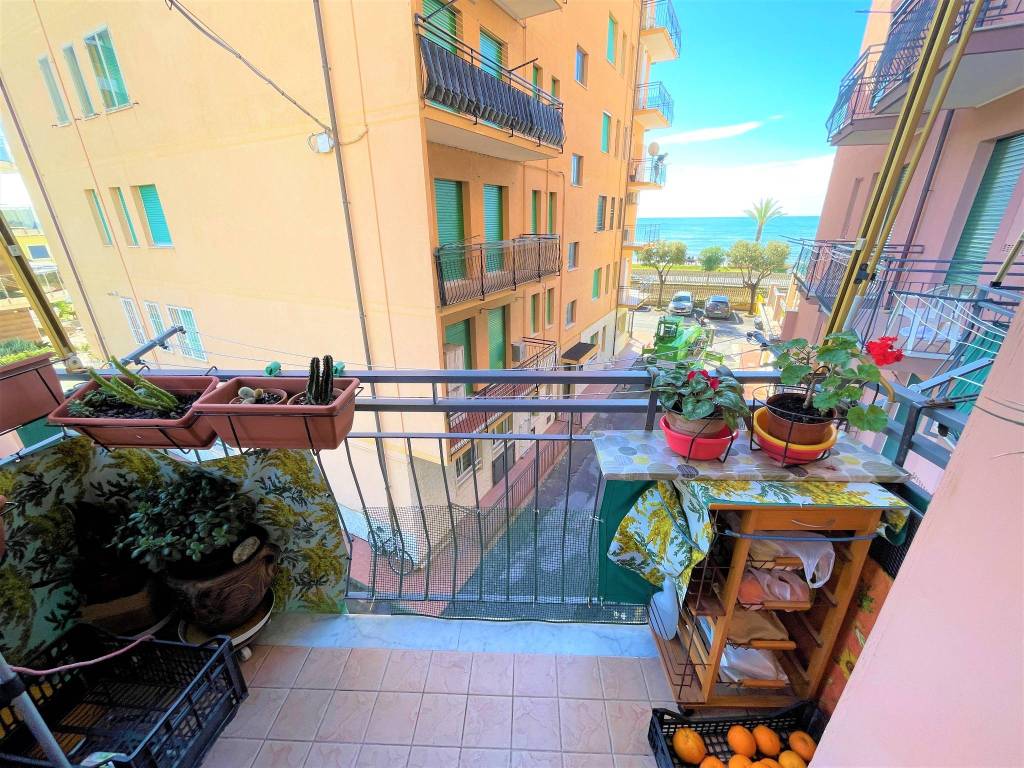 Appartamento a Pietra ligure in Viale Europa - Foto 3