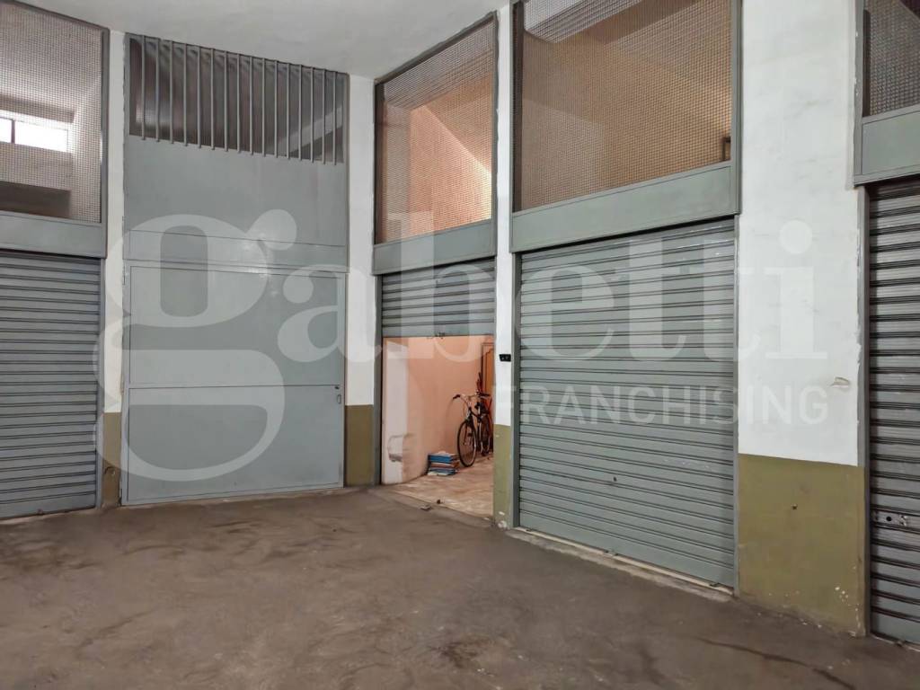 Box / garage a Trani in Via Gramsci - Foto 3