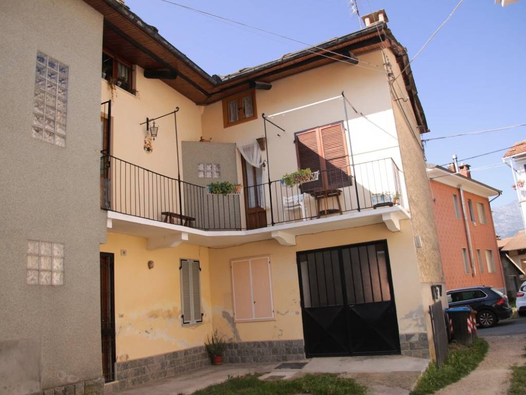 Appartamento a Giaveno in Borgata Selvaggio Sopra, 18 - Foto 1