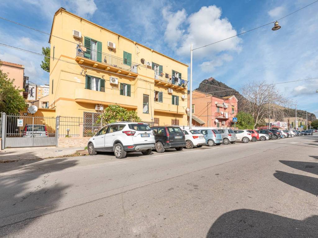 Appartamento a Palermo in Via Andrea Cirrincione, 24 - Foto 3