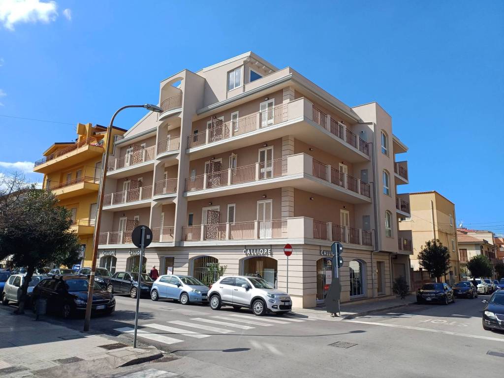 Appartamento a Capo d'orlando in Via Roma - Foto 2