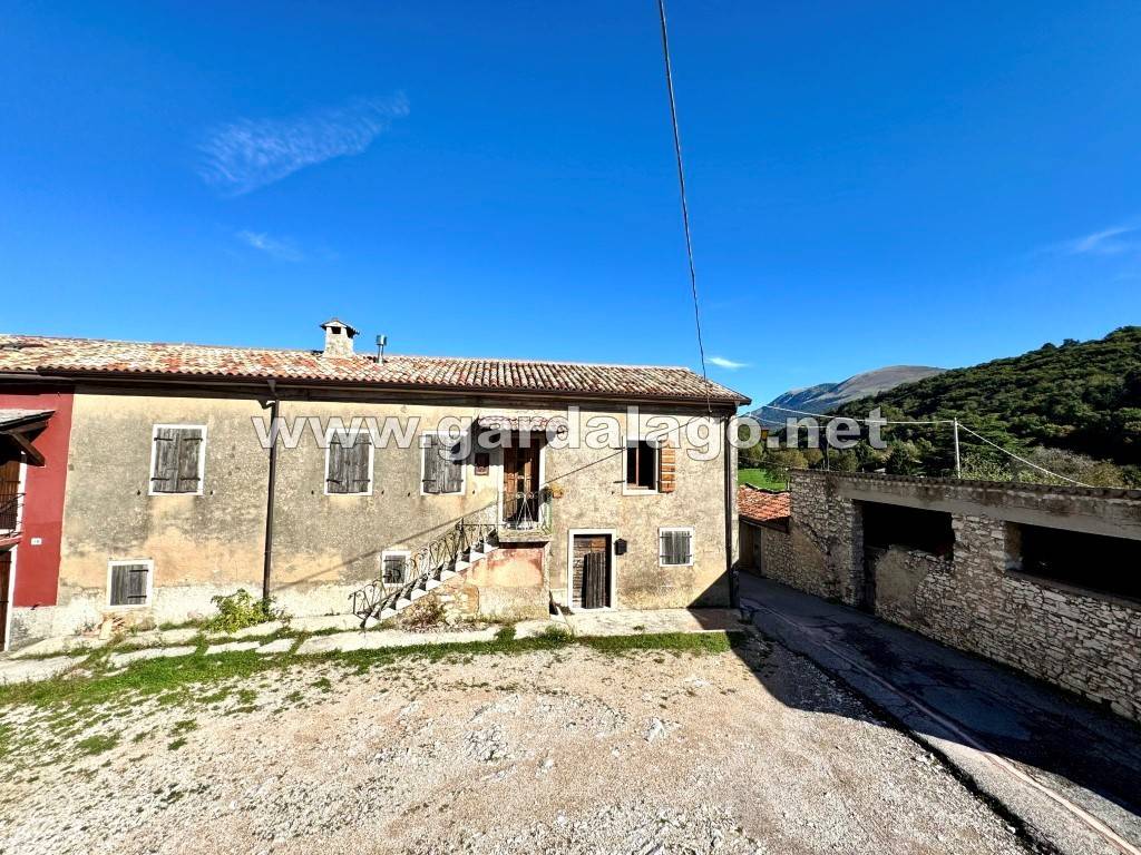 Rustico / casale a San zeno di montagna in Contrada Pra' Bestema' - Foto 4