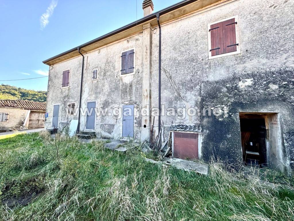 Rustico / casale a San zeno di montagna in Contrada Pra' Bestema' - Foto 5