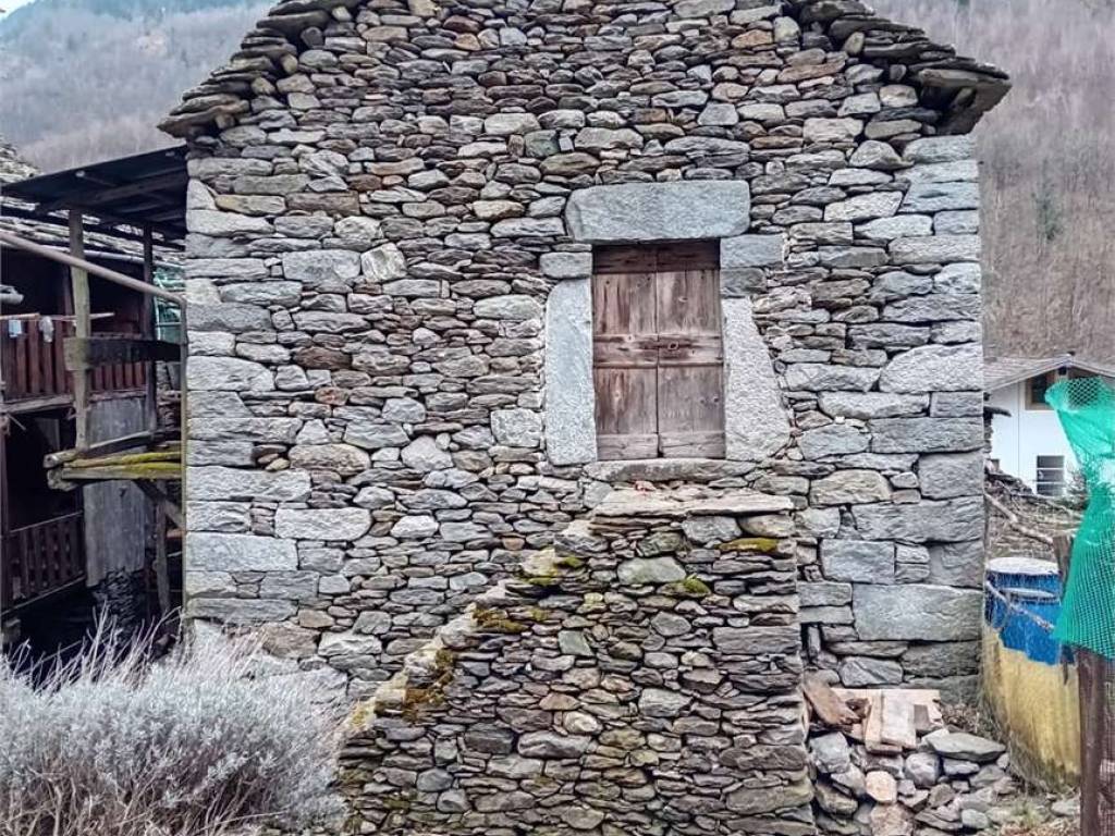 Rustico / casale a Borgomezzavalle in Località Rivera - Foto 2