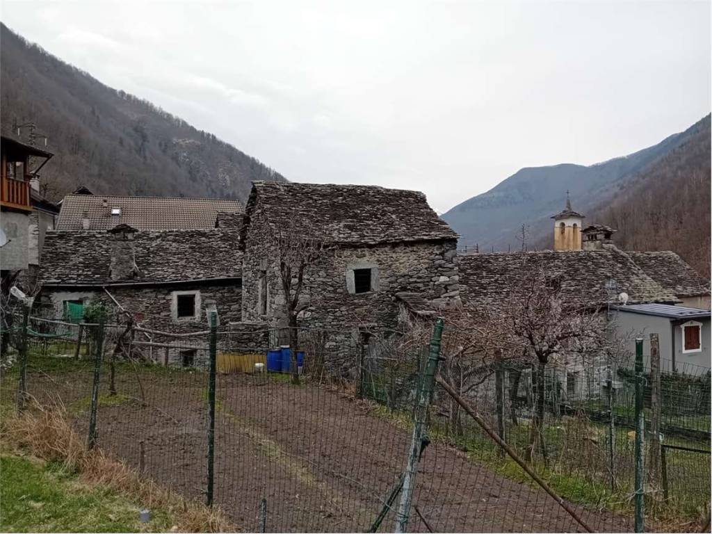 Rustico / casale a Borgomezzavalle in Località Rivera - Foto 3