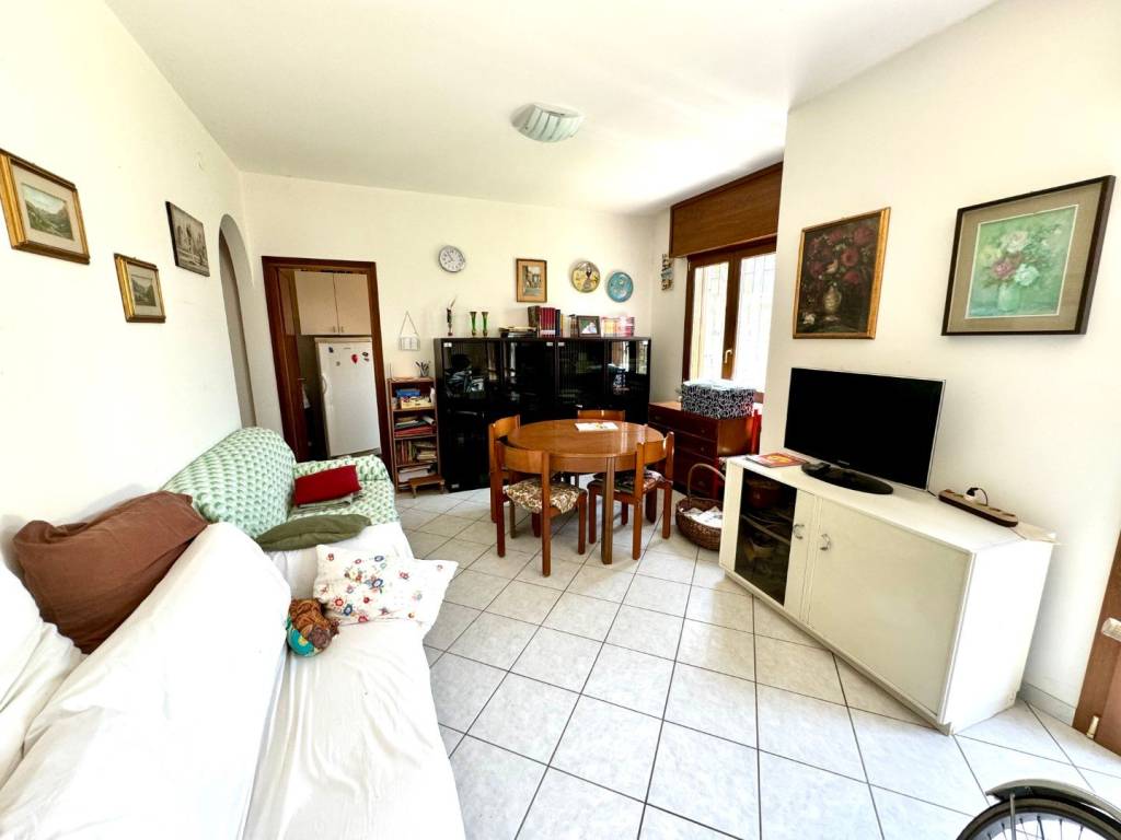 Villa a Bardolino in Via Santa Cristina - Foto 2