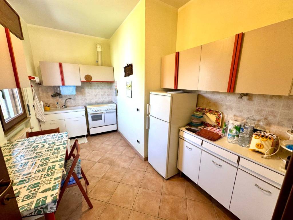 Villa a Bardolino in Via Santa Cristina - Foto 4