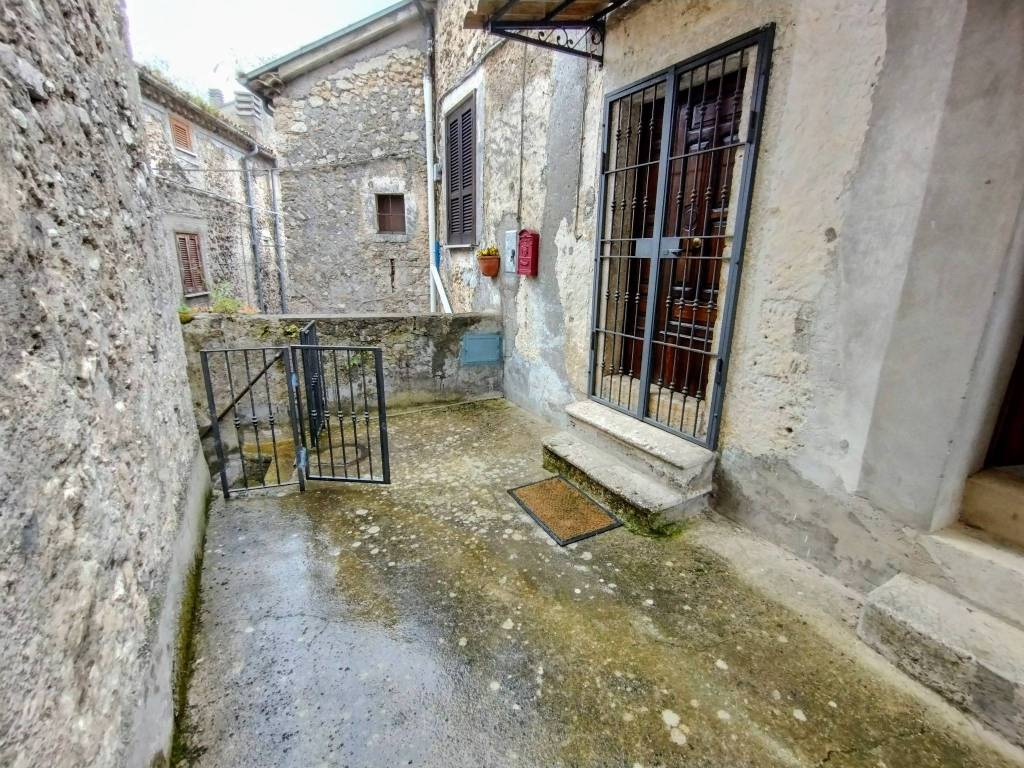 Casa indipendente a Colle san magno in Via Roma, 18 - Foto 2