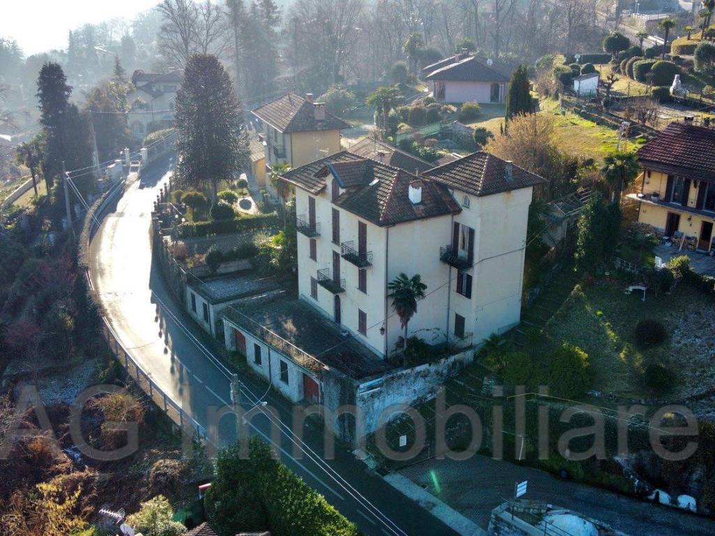 Villa a Baveno in Via Guglielmo Marconi - Foto 5