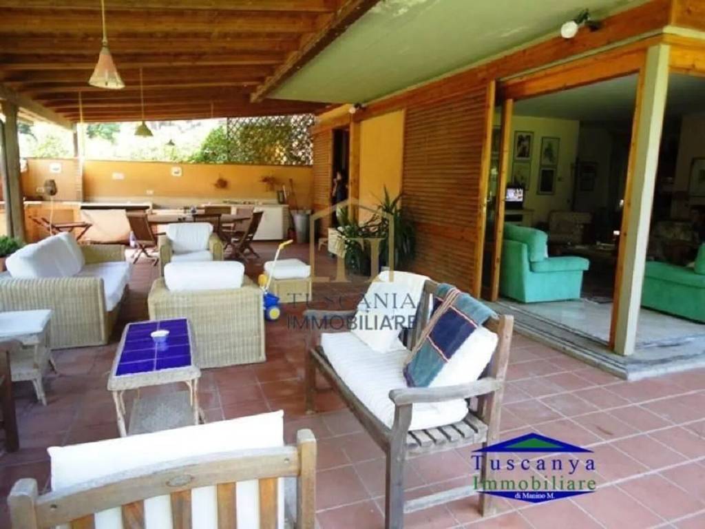 Villa a Castiglione della pescaia in Area Residenziale Punta Ala Punta Ala - Foto 3