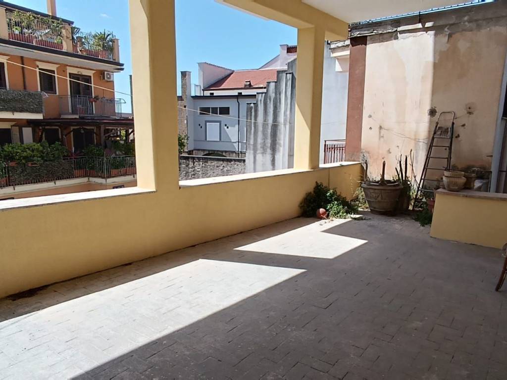 Villa a Maddaloni in Via Nino Bixio - Foto 4