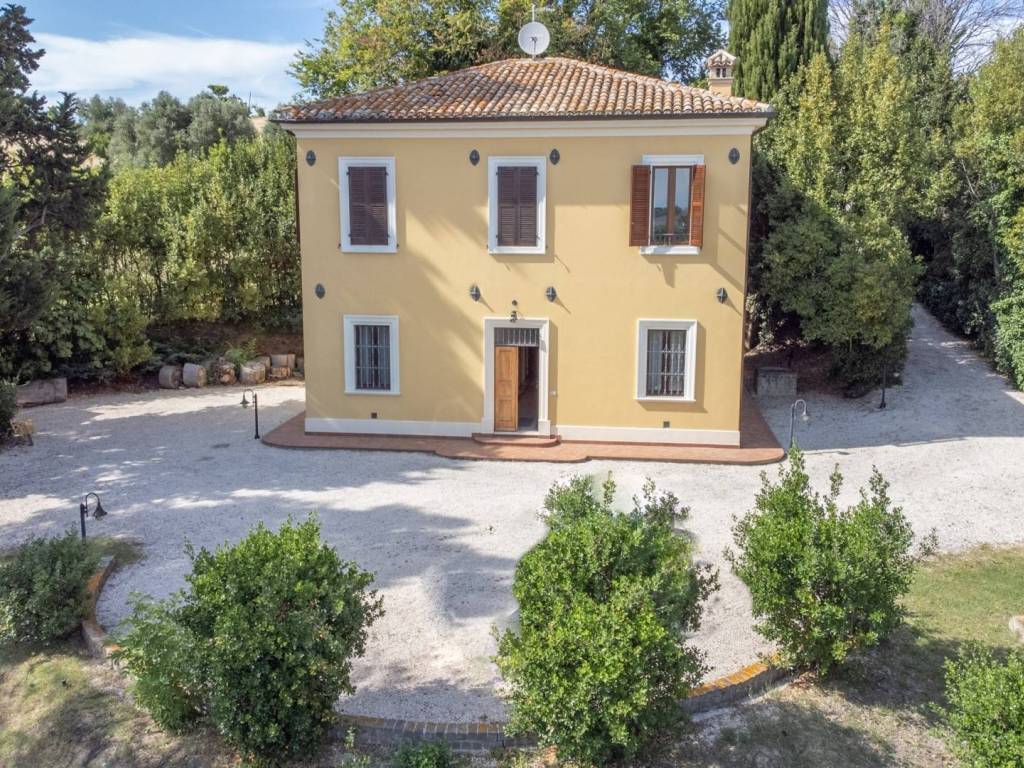Villa a Osimo in Via abbadia - Foto 4