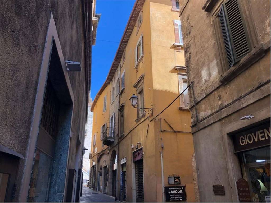 Appartamento a Todi in TODI CORSO CAVOUR - Foto 5