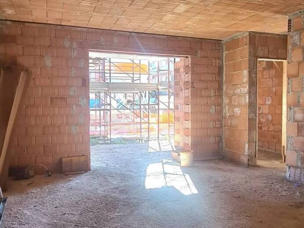 Appartamento a Roma in Via Roccabernarda, 45 - Foto 2