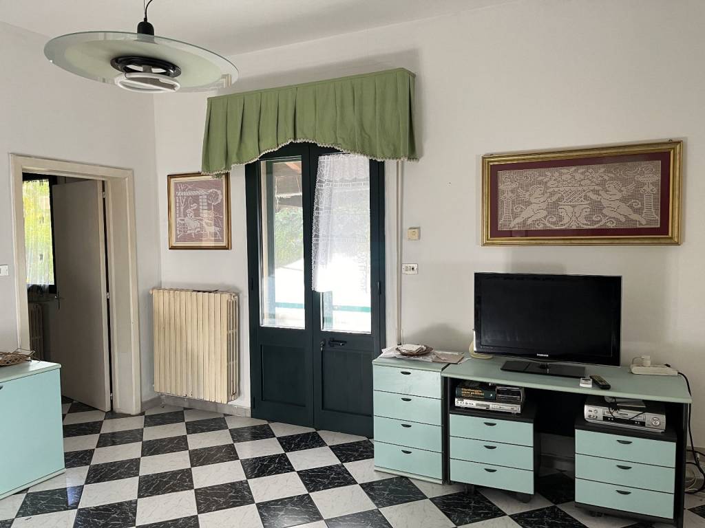 Casa indipendente a Racale in Via San Nicola - Foto 4