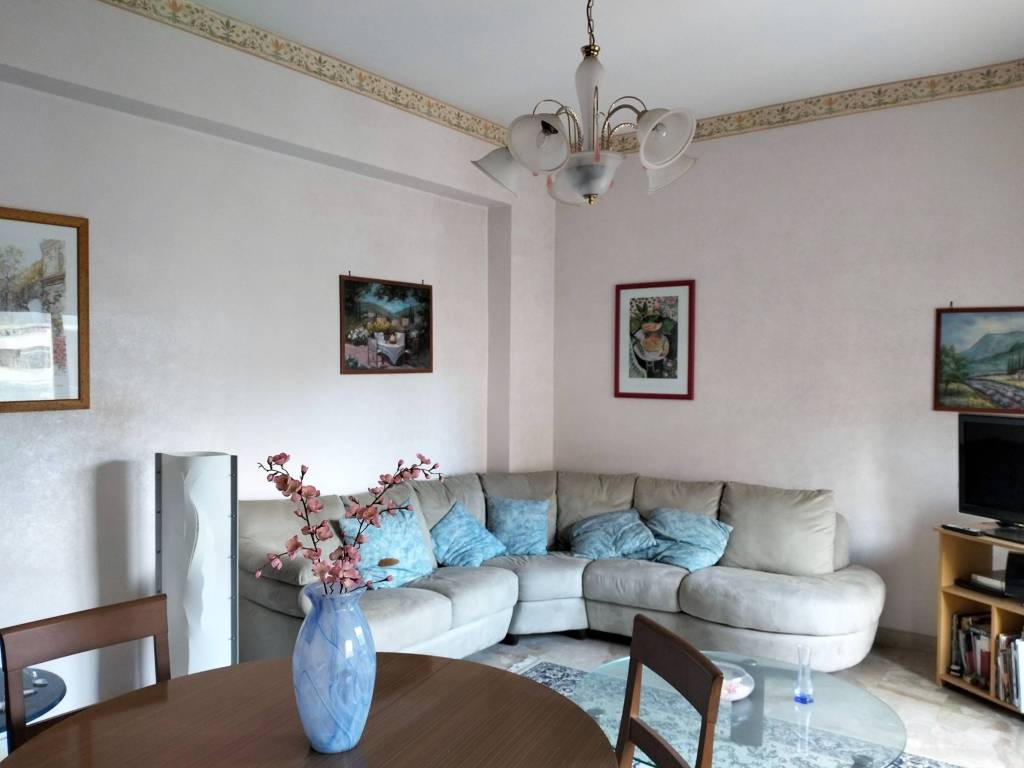 Appartamento a Reggio calabria in Via Mantova - Foto 3