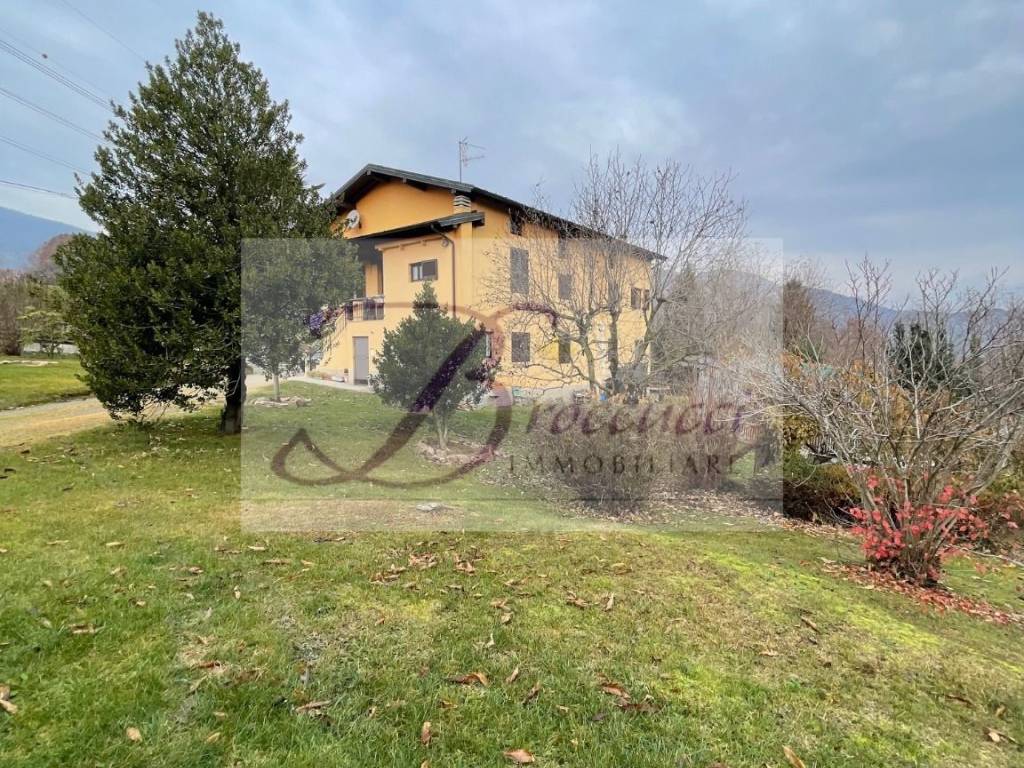 Appartamento a Bisuschio - Foto 2