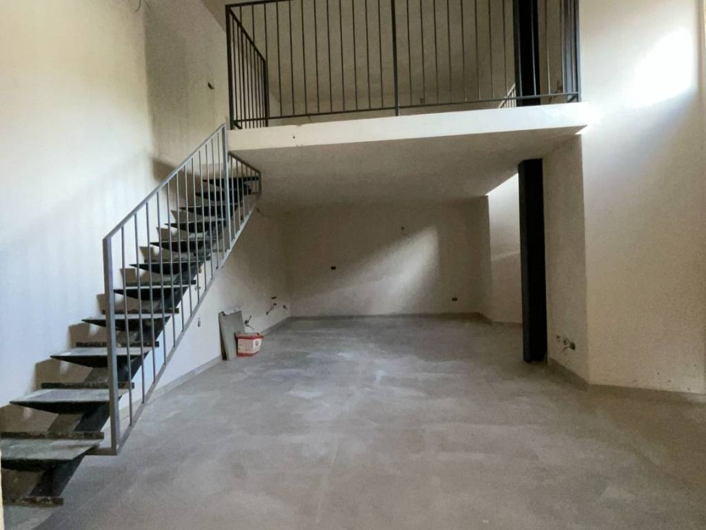 Appartamento a Cannobio in Via Paolo Zaccheo, 16 - Foto 3