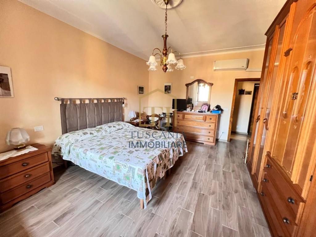 Appartamento a Poggibonsi in Via Romana, - Foto 2