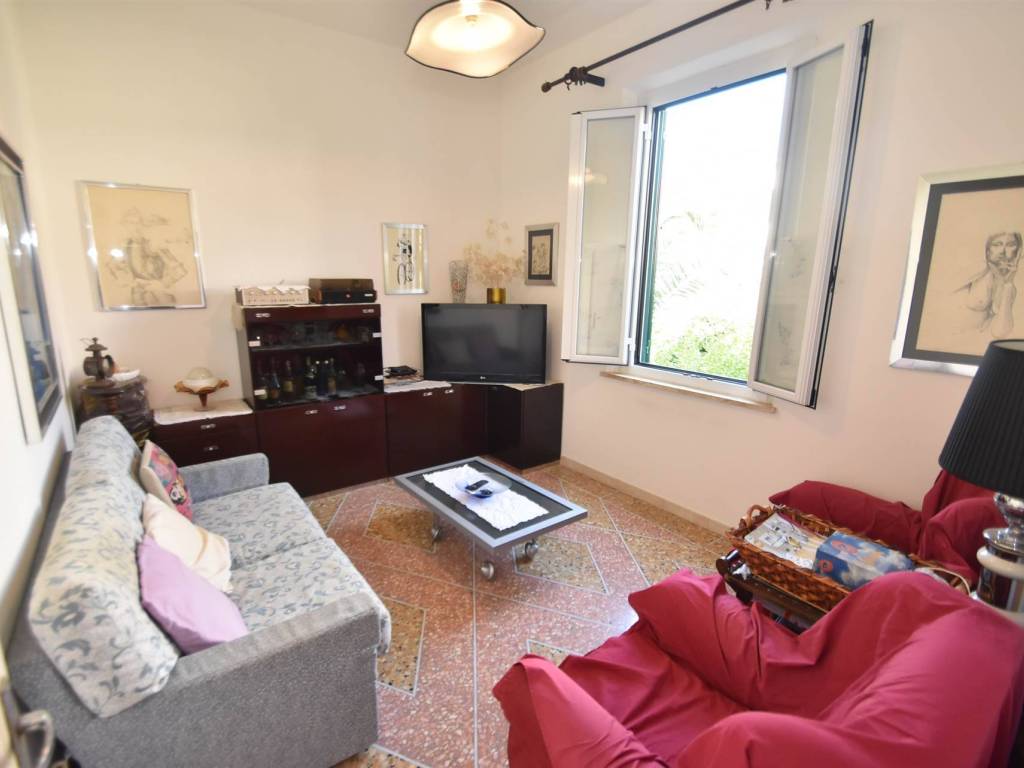Villa a Rosignano marittimo in via Terracini - Foto 5