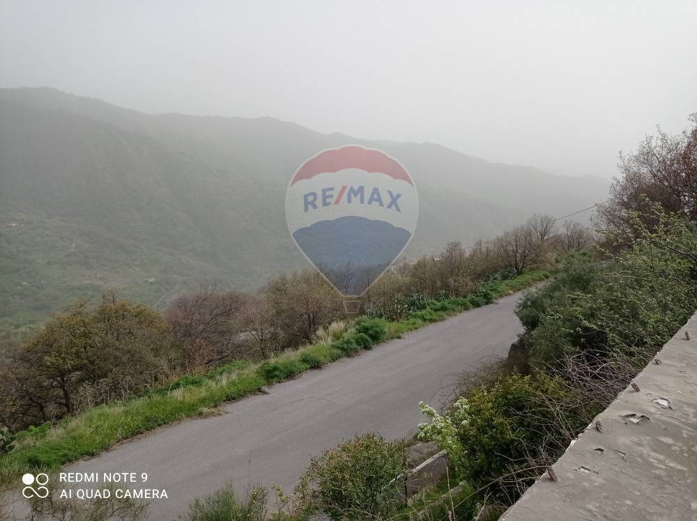 Terreno a Graniti in contrada pietra rossa - Foto 3