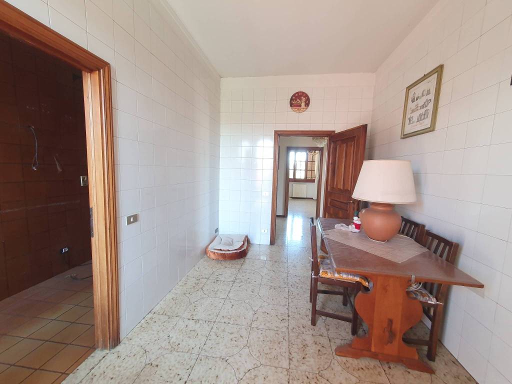 Appartamento a Quarrata in Via Galigana - Foto 2