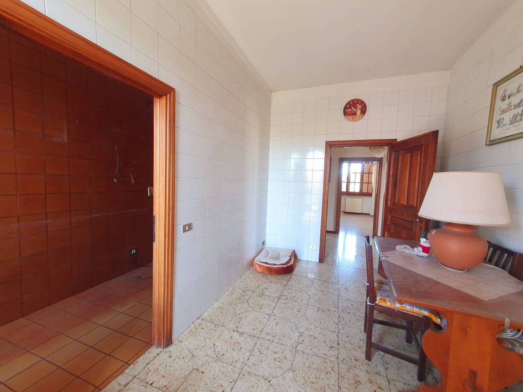 Appartamento a Quarrata in Via Galigana - Foto 4