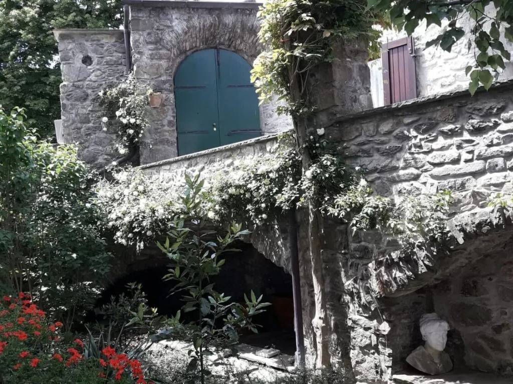 Villa a Varese ligure in Piazza Maghella S.N.C. - Foto 4