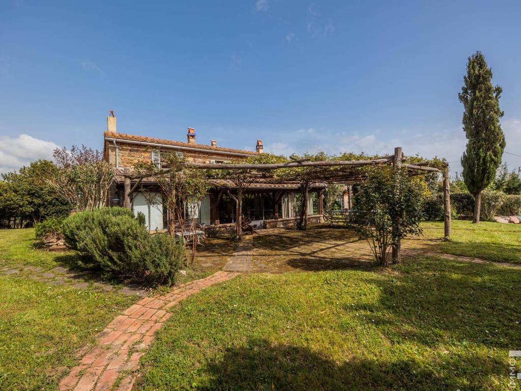 Rustico / casale a Manciano in Via Provinciale - Foto 2