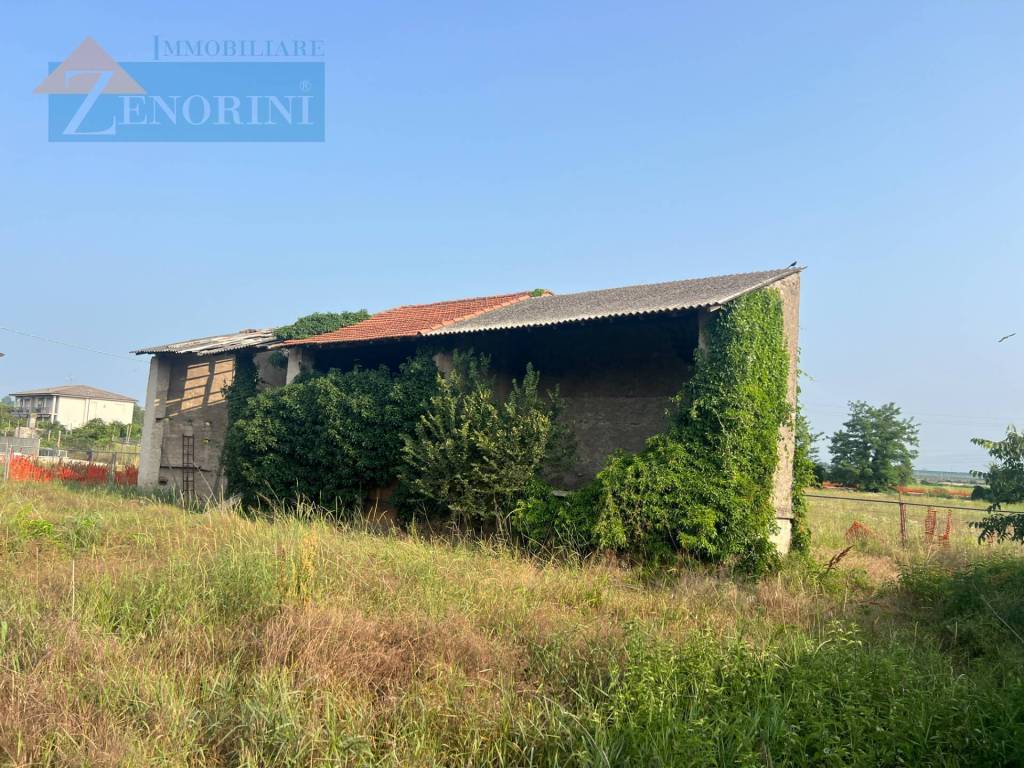 Terreno a Sommacampagna in Località Rezzola, 106 - Foto 2