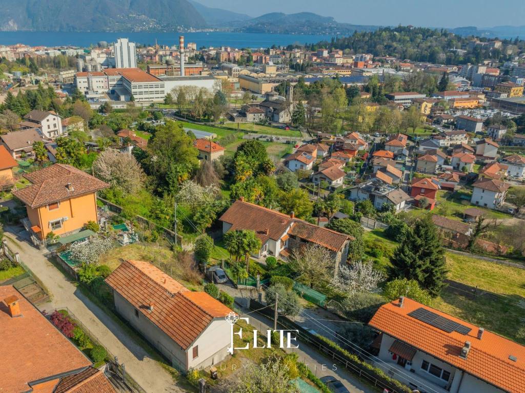 Villa a Verbania in Via dei Castani, 9 - Foto 3