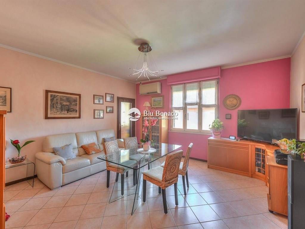 Appartamento a Toscolano-maderno in Viale Guglielmo Marconi, 20 - Foto 2