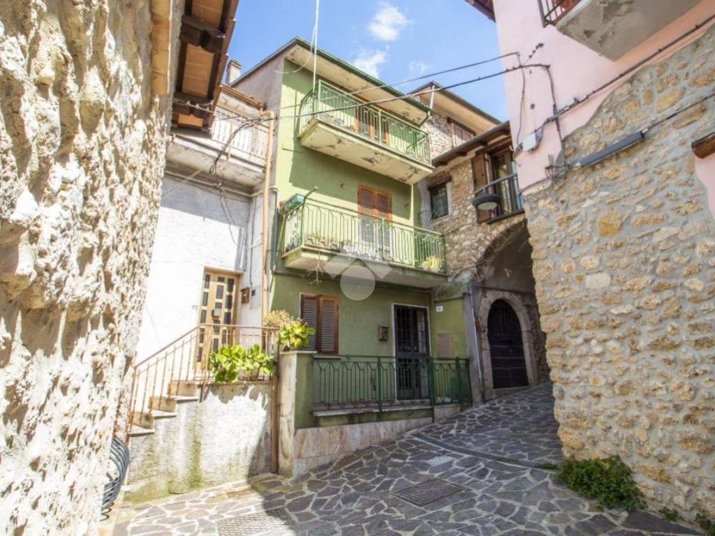 Casa indipendente a Cittaducale in Via Vicolo Primo 21 - Foto 2