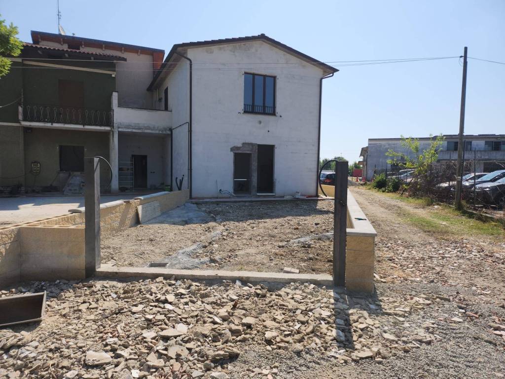 Appartamento a Marciano della chiana in Strada Provinciale di Foiano - Foto 4