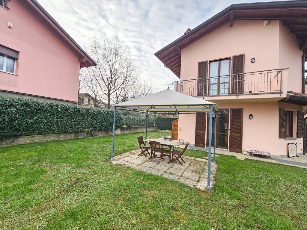 Villa a Robbiate in Via San Francesco d'Assisi, 16 - Foto 3
