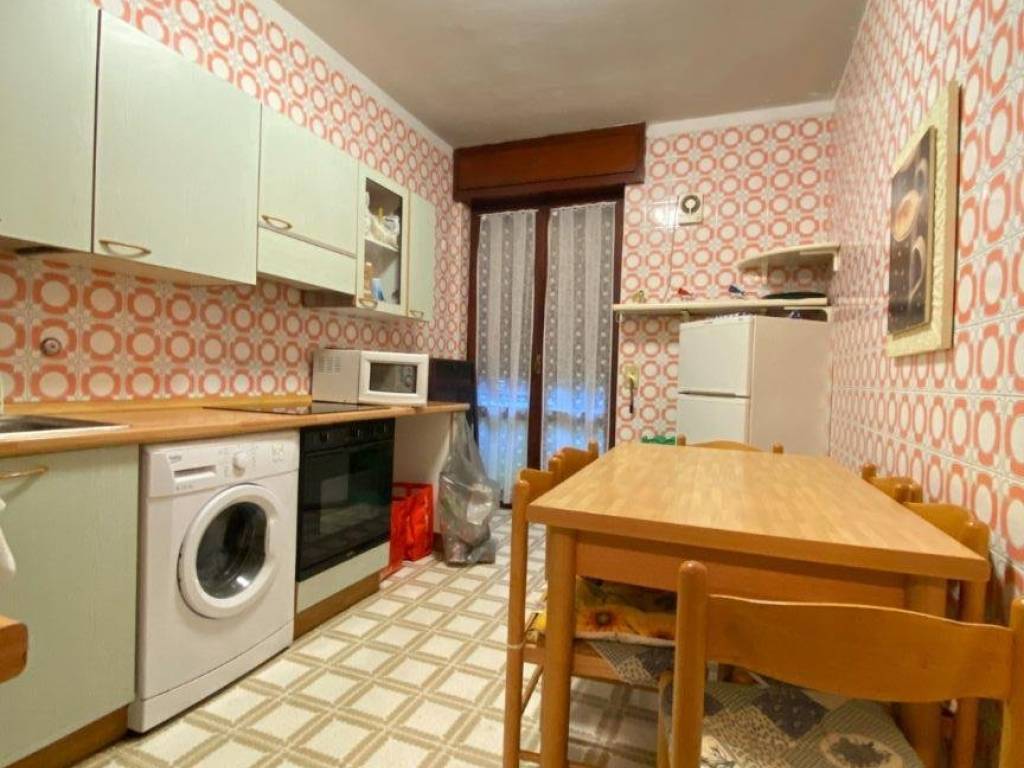 Appartamento a Novara in Viale Papa Giovanni XXIII - Foto 2