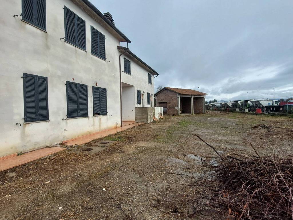 Appartamento a Marciano della chiana in Strada Provinciale di Foiano - Foto 4