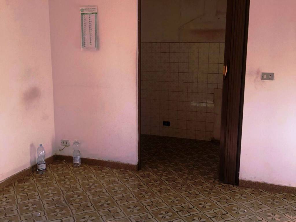 Appartamento a Bra in Via Fratelli Carando, 56 - Foto 2