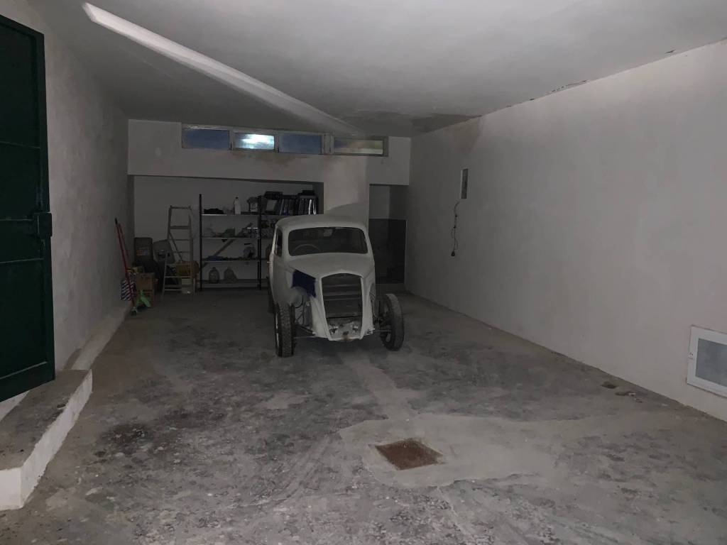 Box / garage a Campobasso in Via Baldassarre Labanca, 131 - Foto 3