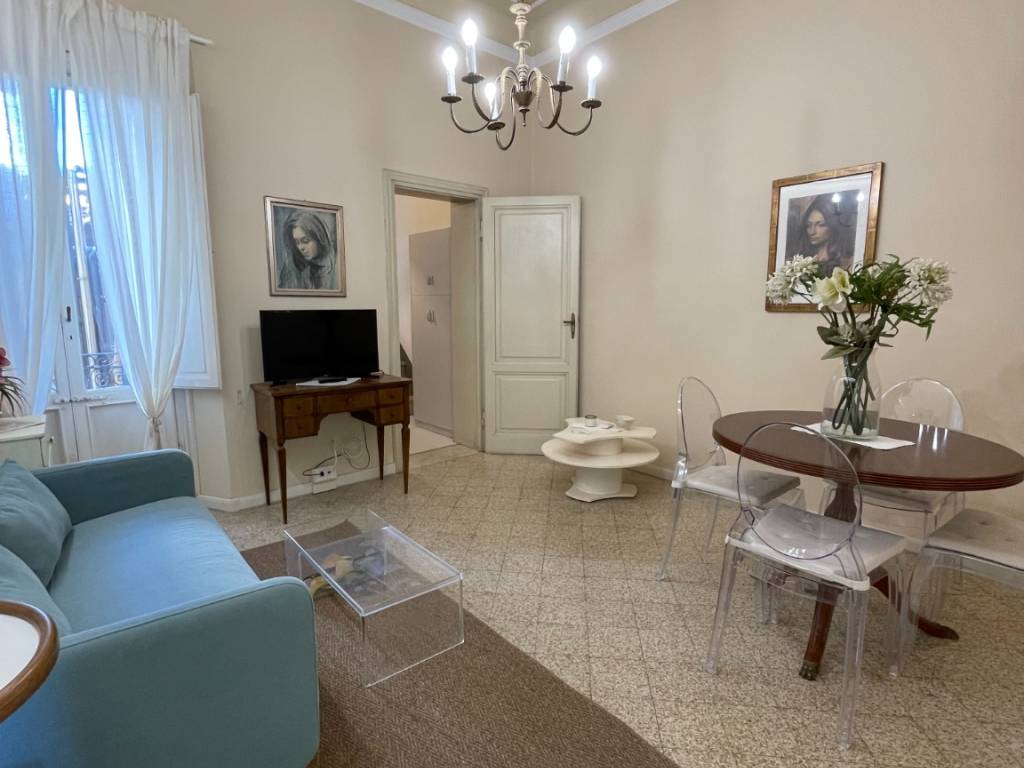 Appartamento a Viareggio in Corso Giuseppe Garibaldi, 2 - Foto 3