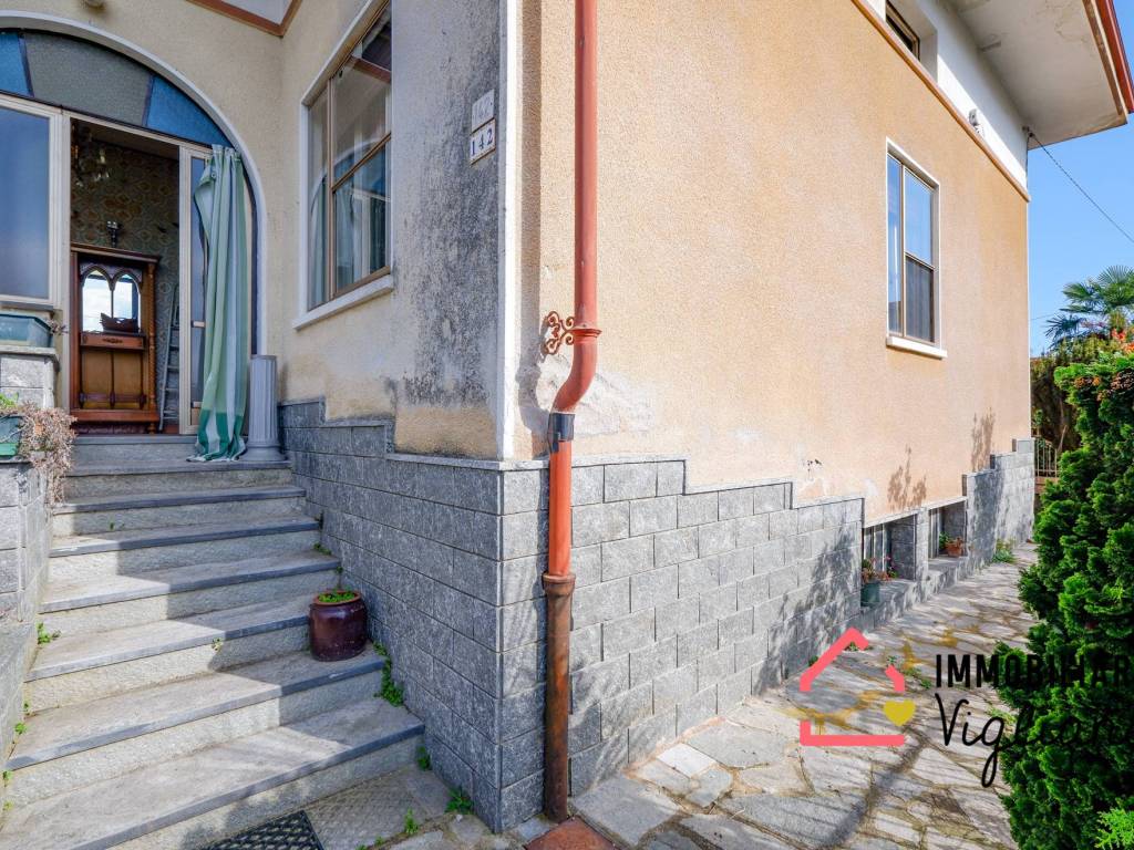 Villa a Vigliano biellese in Via Alfonso Lamarmora - Foto 3