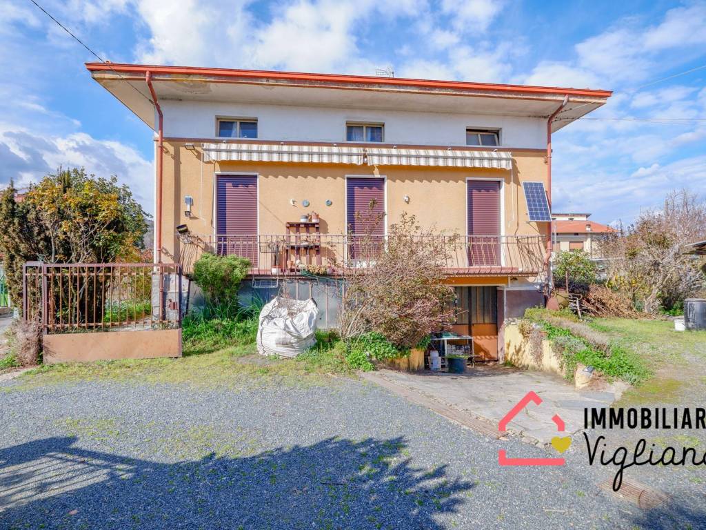 Villa a Vigliano biellese in Via Alfonso Lamarmora - Foto 5