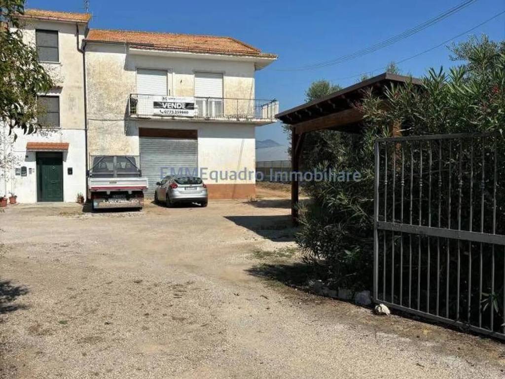 Appartamento a Fondi in Via Capratica - Foto 2