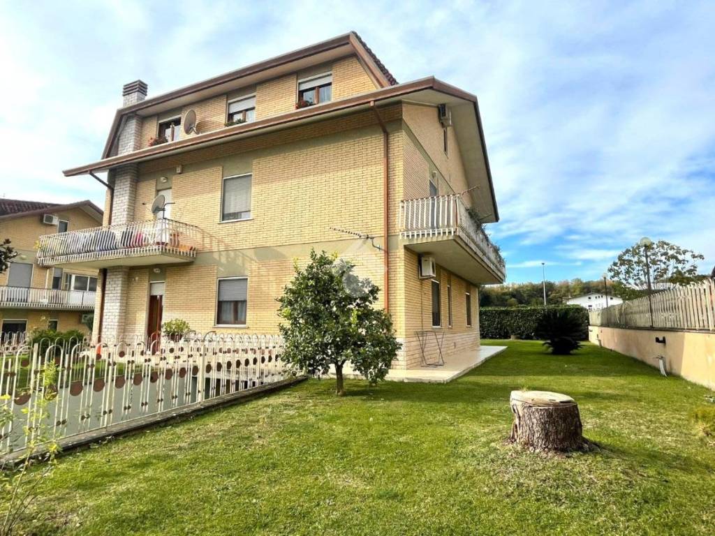 Appartamento a Castrocielo in Via Saude I, 21 - Foto 3