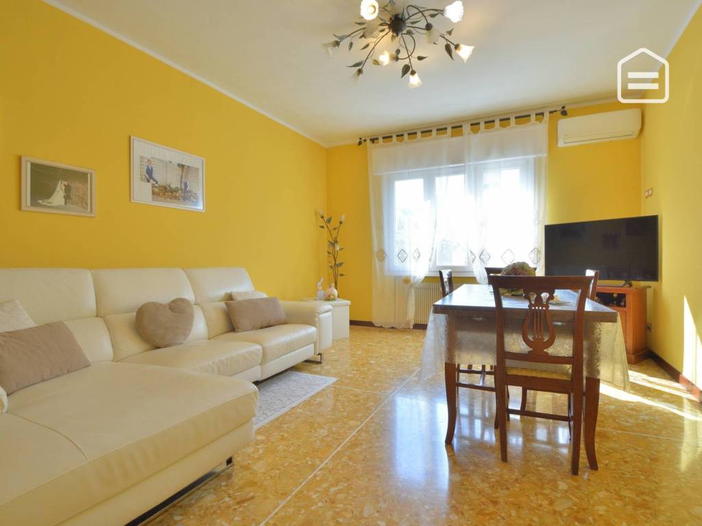 Villa a Pordenone in Via XV Divisione Osoppo, 2 - Foto 5