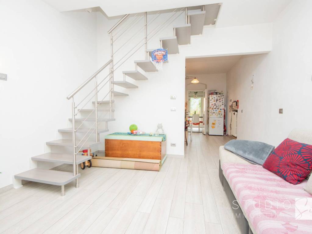Casa indipendente a Pistoia in Via del Brusigliano - Foto 4