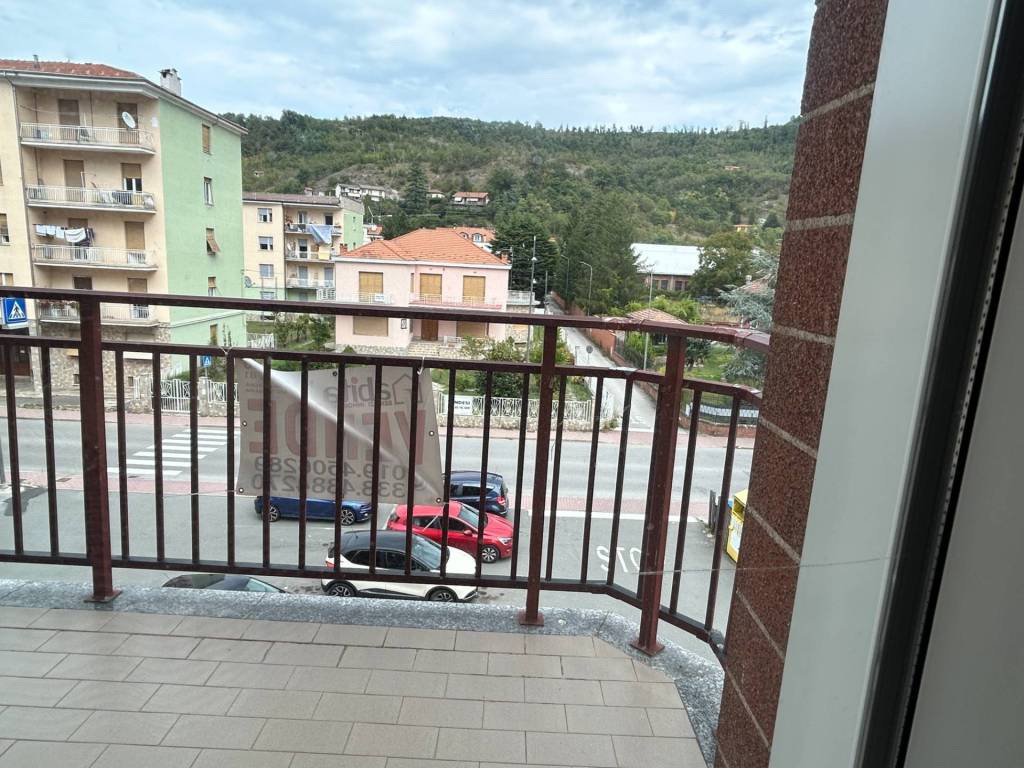 Appartamento a Millesimo in Via Trento e Trieste, 85 - Foto 2